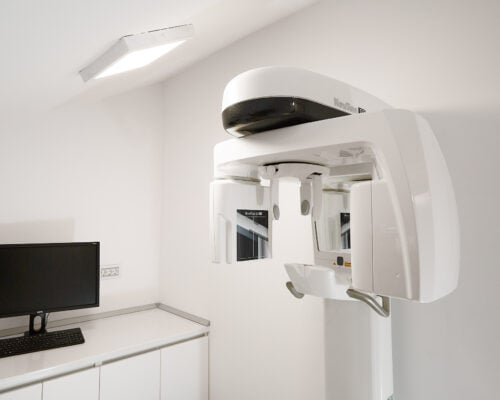 https://www.dentaline-clinic.ro/despre-noi/