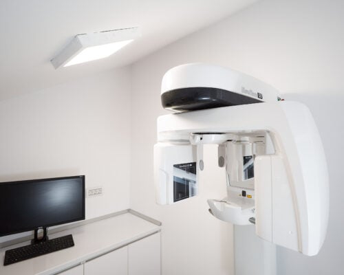 https://www.dentaline-clinic.ro/despre-noi/